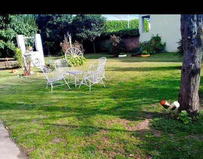 Casa · 1080m² · 5 Ambientes
