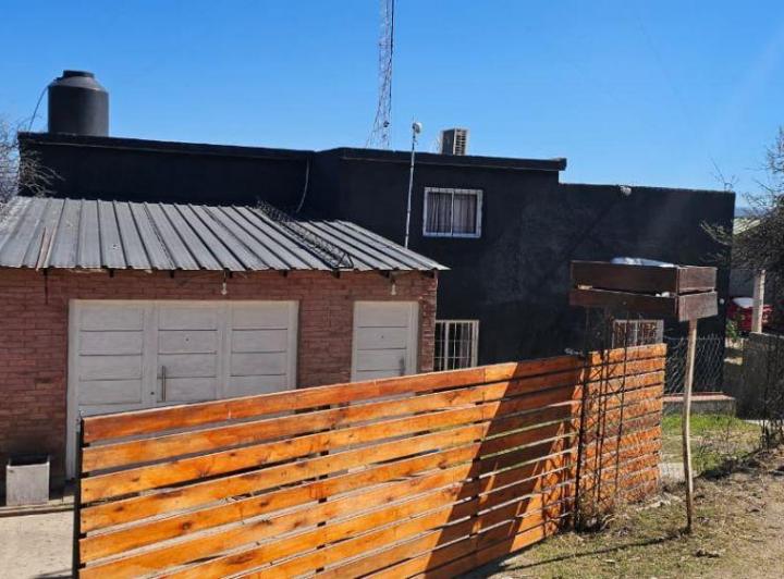 Casa · 116m² · 5 Ambientes · 1 Cochera