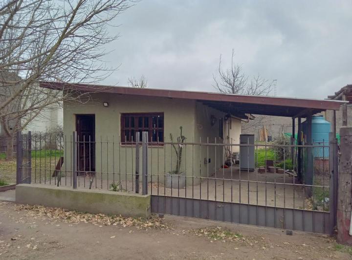 Casa · 80m² · 3 Ambientes · 1 Cochera