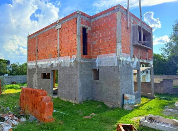 Casa · 120m² · 4 Ambientes