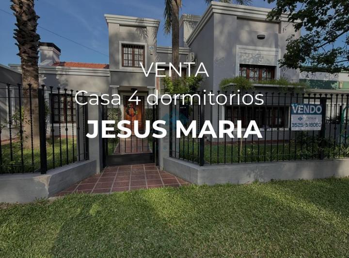 Casa · 285m² · 3 Ambientes · 2 Cocheras
