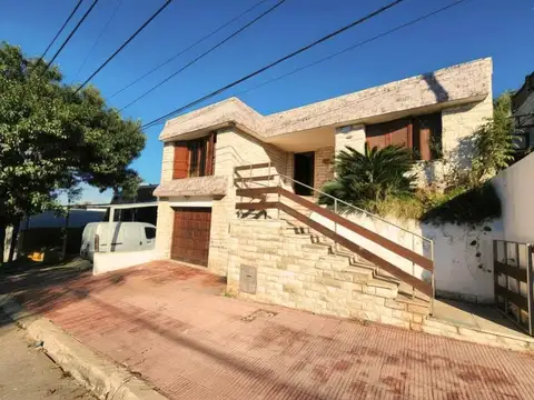 Casa en Venta en Sarmiento, Cordoba