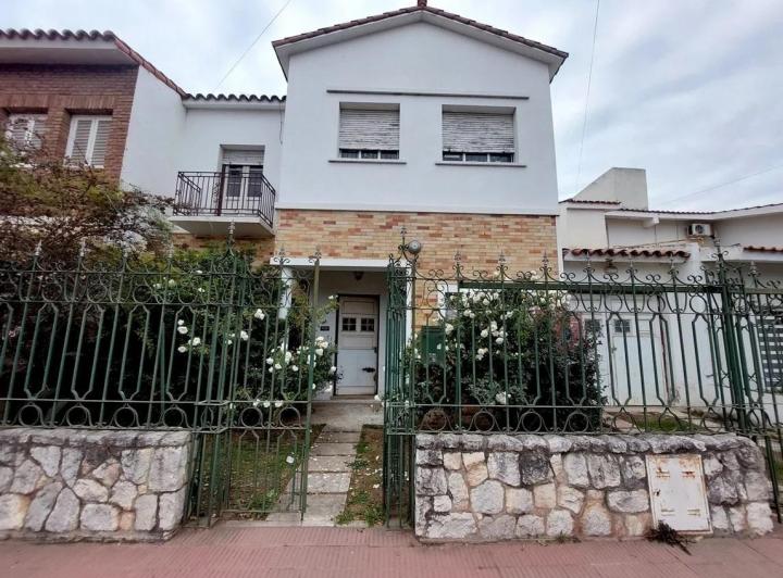 Casa · 197m² · 5 Ambientes