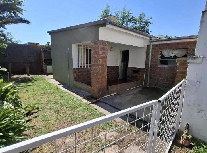 Casa · 1m² · 3 Ambientes