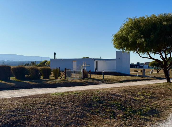 Casa · 170m² · 5 Ambientes · 2 Cocheras