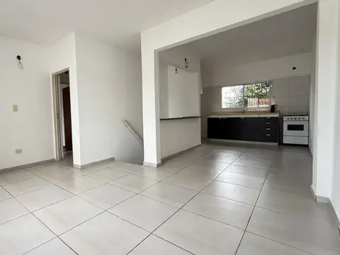 Casa en Venta en Azcuenaga, Rosario