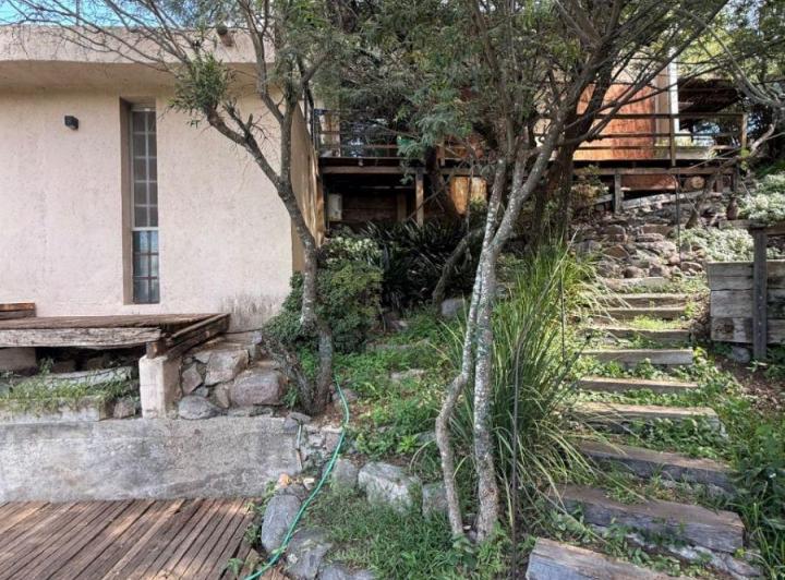 Casa · 113m² · 3 Ambientes · 2 Cocheras
