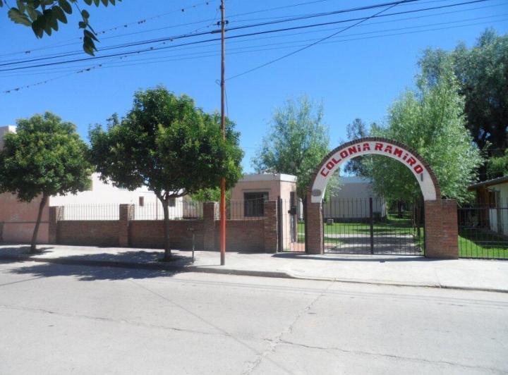 Casa · 1000m² · 20 Ambientes