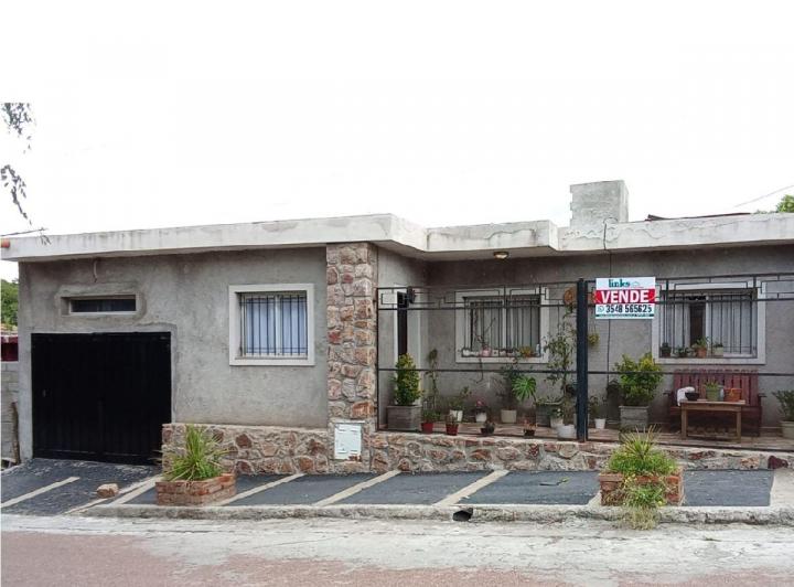 Casa · 158m² · 6 Ambientes · 1 Cochera