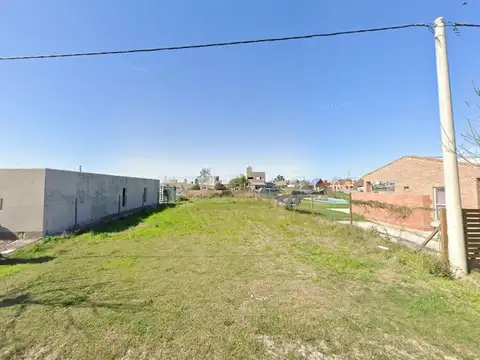 Terreno en Venta en Punta Chacra, Roldan