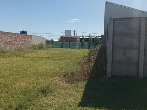 Terreno en Venta en Bella Italia, Castellanos