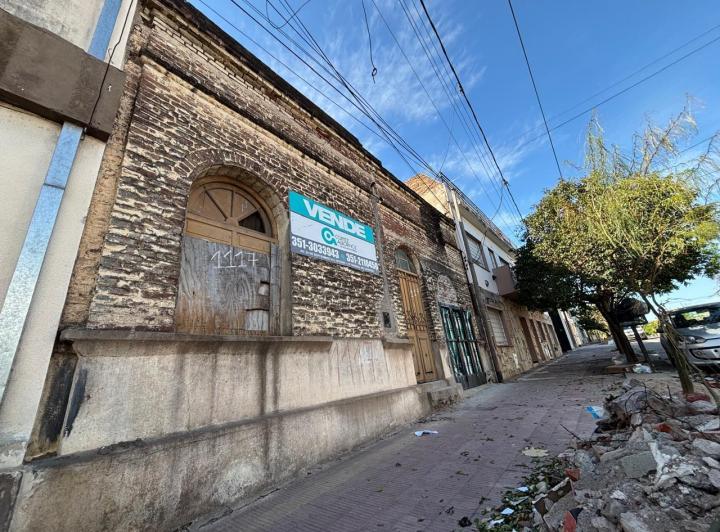 Casa · 120m² · 4 Ambientes · 1 Cochera