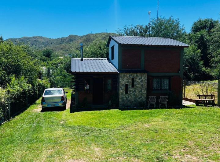 Casa · 178m² · 7 Ambientes · 1 Cochera