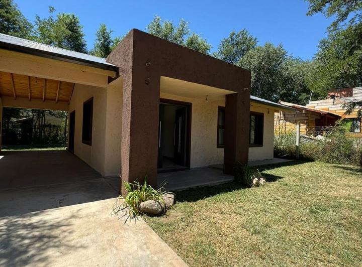 Casa · 68m² · 3 Ambientes · 1 Cochera
