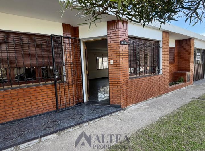 Casa · 101m² · 7 Ambientes · 1 Cochera