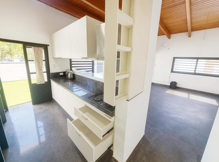 Casa · 130m² · 5 Ambientes · 1 Cochera