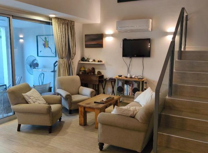 Casa · 156m² · 4 Ambientes · 1 Cochera