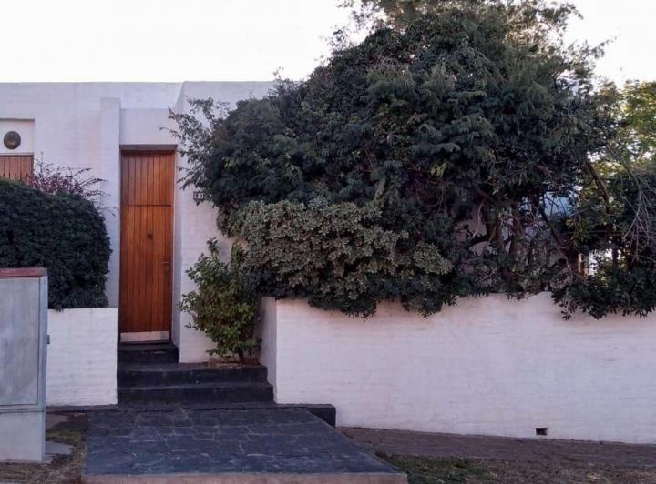 Casa · 202m² · 6 Ambientes