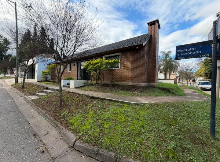 Casa · 370m² · 1 Ambiente