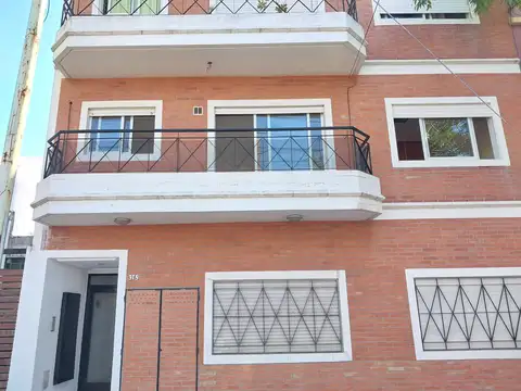 PH en Alquiler en Villa Luro, CABA