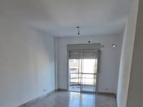Departamento en Alquiler en Floresta, CABA
