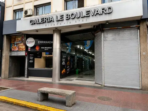 Local en Venta en Flores, Capital Federal