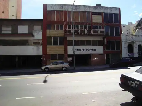Cochera en Venta en Flores, CABA