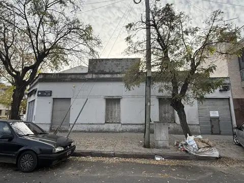 Galpón en Alquiler en Mataderos, CABA