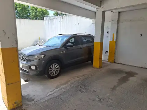 Cochera en Venta en Parque Chas, Capital Federal