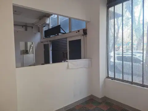 Oficina en Venta en Flores, CABA