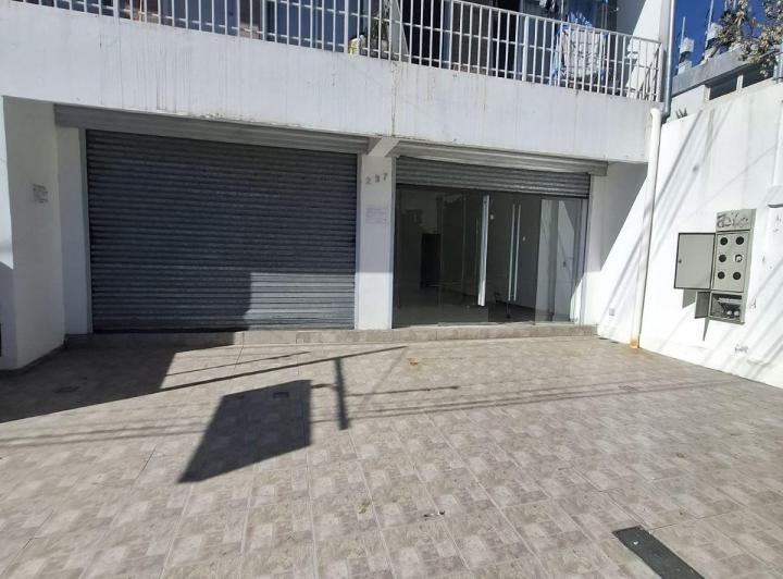 Local comercial · 1m² · 2 Ambientes
