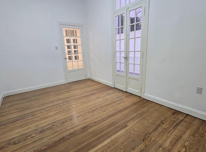 Oficina comercial · 170m² · 9 Ambientes
