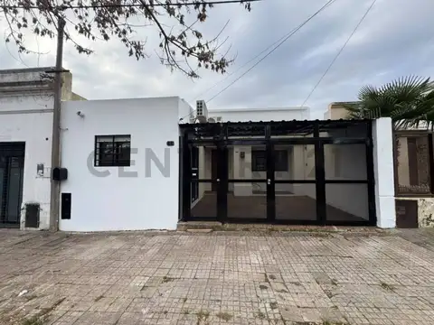 Casa en Alquiler en La Plata, Partido de La Plata