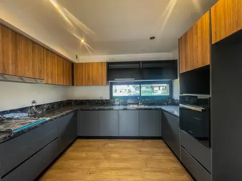 Casa en Alquiler en Puertos - Acacias, Countries y Barrios Cerrados en Escobar