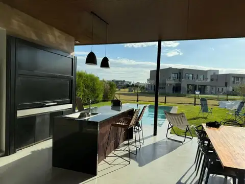 Casa en Alquiler en Terralagos, Canning