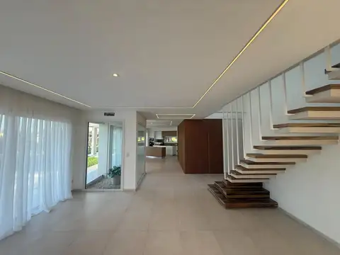 Casa en Alquiler en Greenville Polo & Resort, Countries y Barrios Cerrados en Berazategui