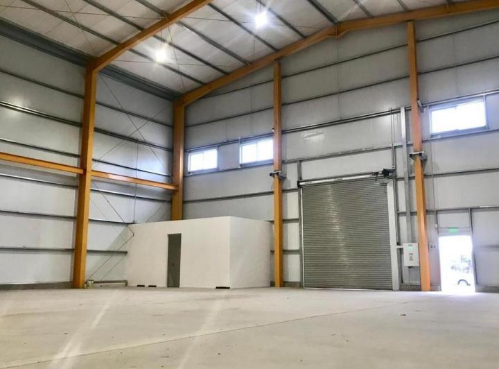 Bodega-Galpón · 960m² · 2 Ambientes