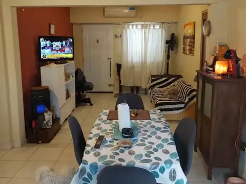 Casa en Venta en Los Hornos, La Plata