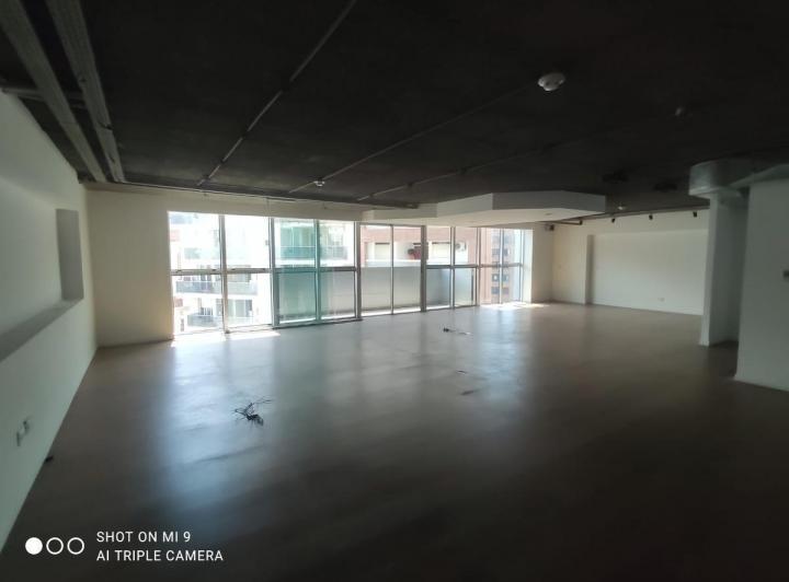 Oficina comercial · 165m²