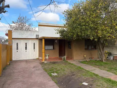 Casa en Venta en Villa Elvira, Partido de La Plata