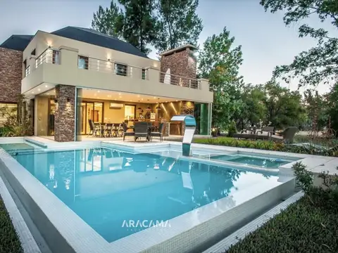 Casa en Venta en Saint Thomas, Countries y Barrios Cerrados en Esteban Echeverria