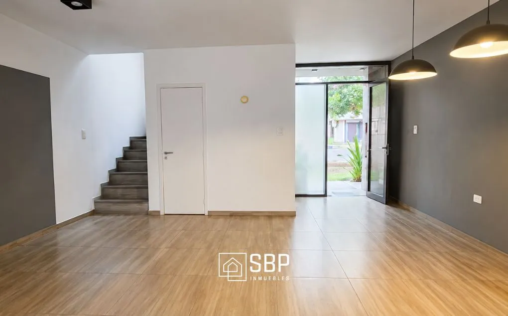 Dúplex en Venta | Apto Credito | Villa Belgrano | 3 Dorm