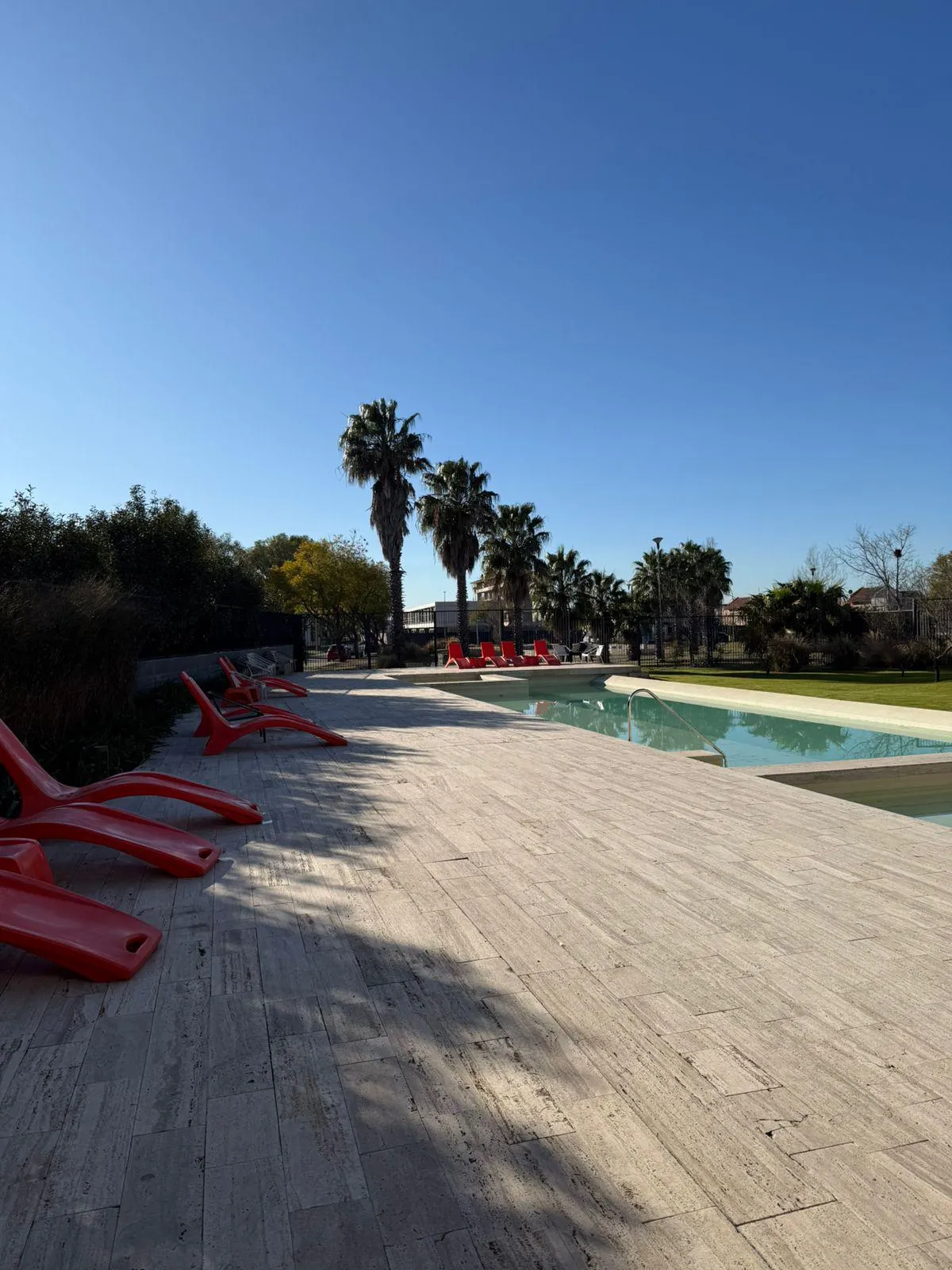 ALQUILER - Condominio Privado SUMMUM - Dos dormitortios con gran balcón!