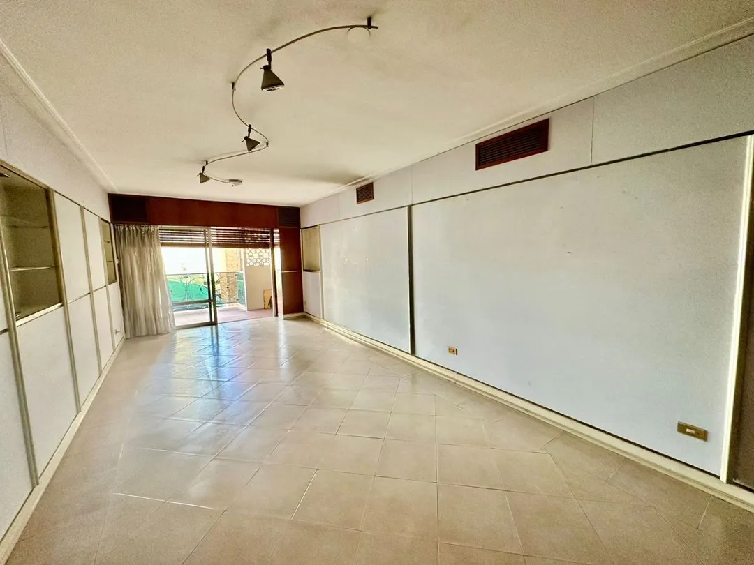 DEPARTAMENTO CENTRO CORDOBA PLAZA COLON BALCON FRENTE COCHERA PROPIA 3 DORMI PISO 4º ZONA CENTRO AV COLON VENTA
