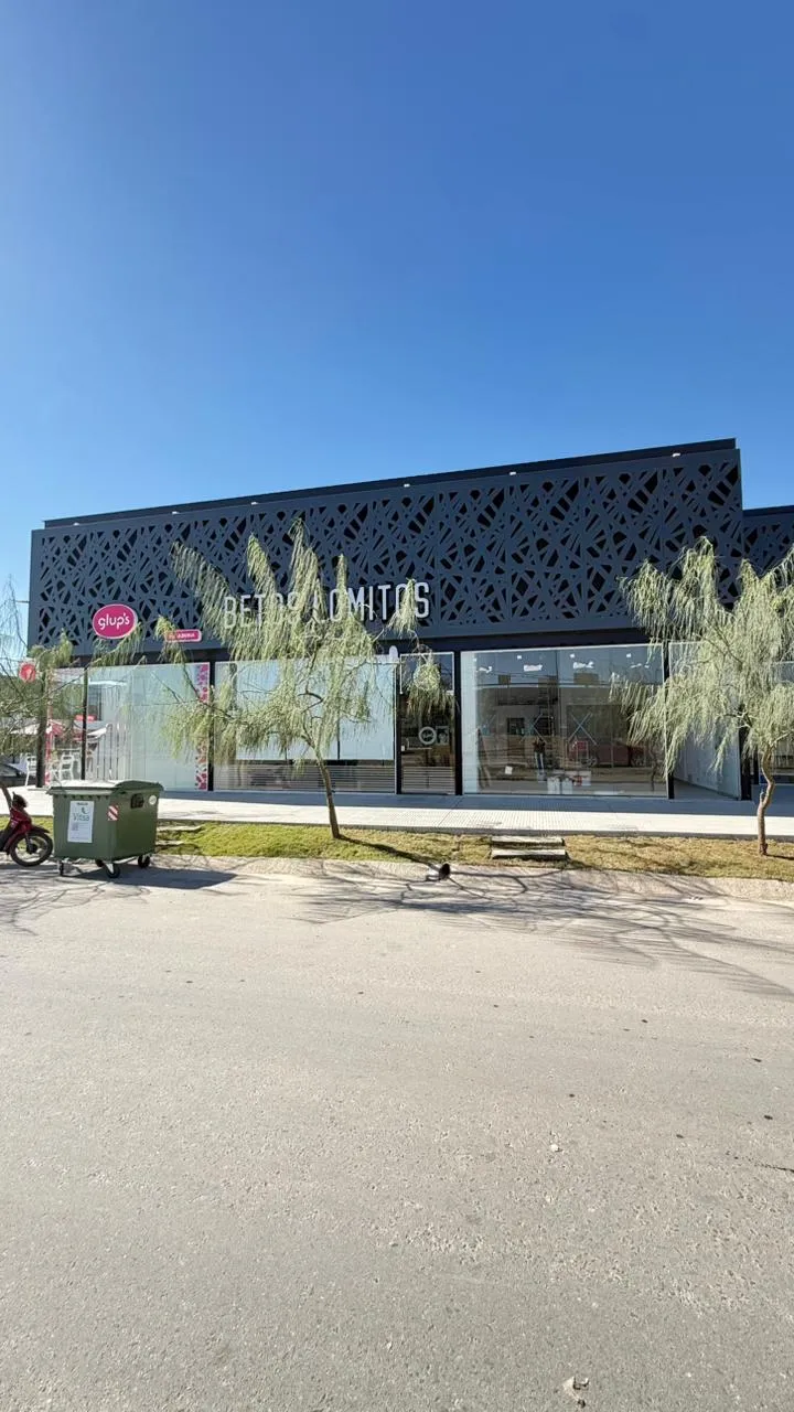 Docta local a estrenar sobre Bv principal. Gas natural al lado de Betos