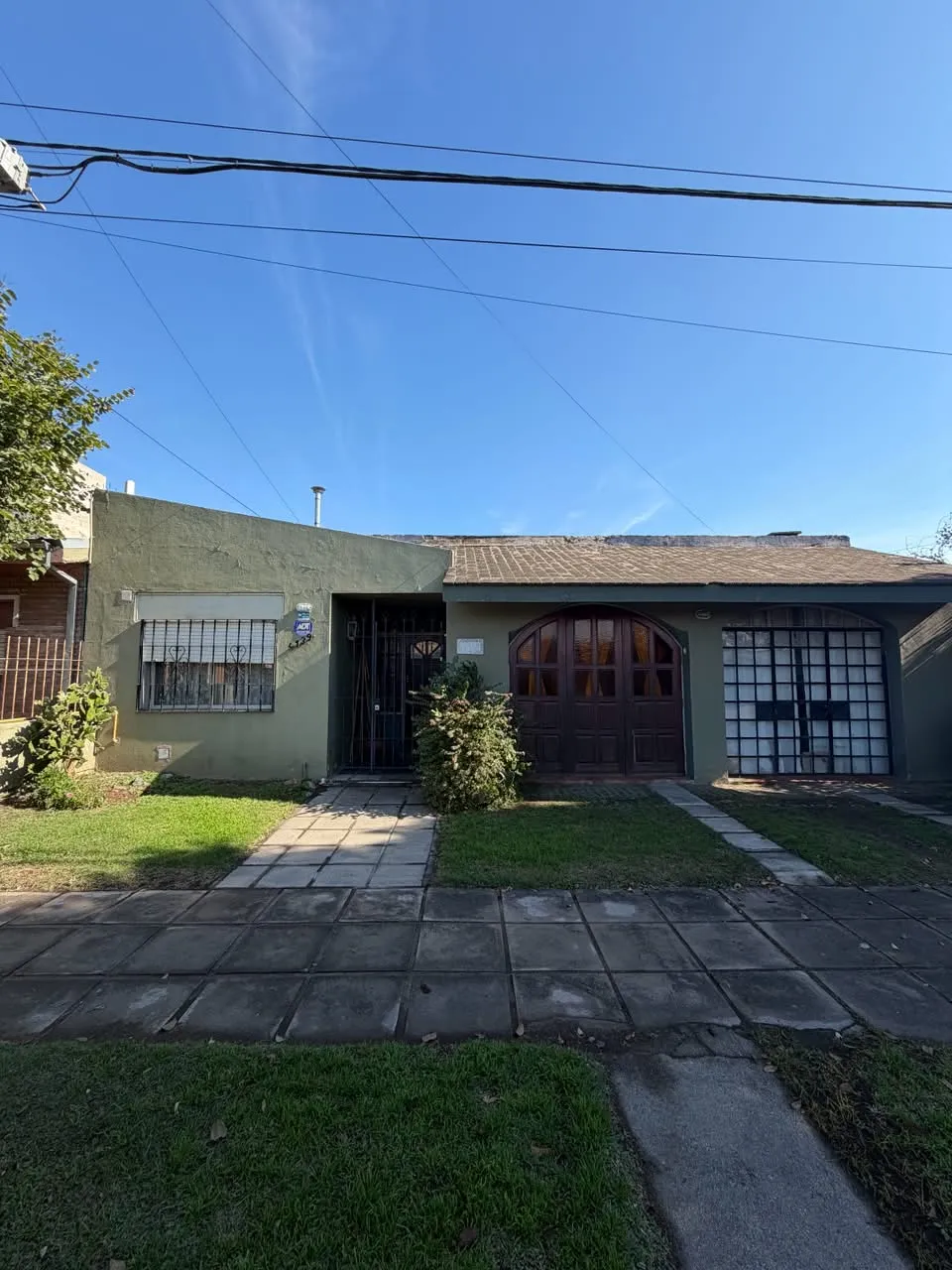 SE VENDE CASA EN BARRIO MARQUES DE SOBREMONTE - OPORTUNIDAD DE INVERSION