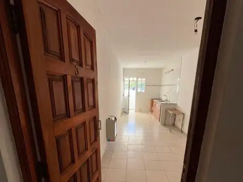 Departamento en Alquiler en Los Hornos, La Plata