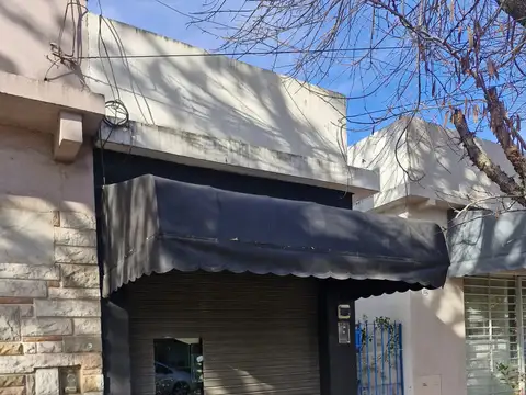 Local en Alquiler en San Isidro Vías / Rolon, San Isidro