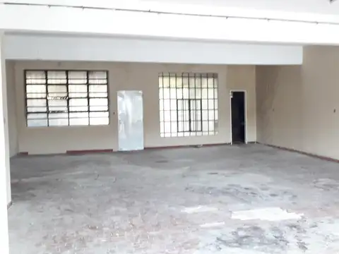 Local en Alquiler en Lanus Oeste, Lanus