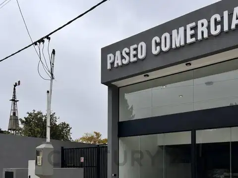 Cochera en Venta en José Hernández, La Plata